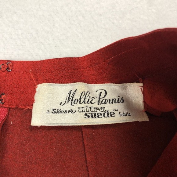 Chic Red Midi Dress with Long Sleeves - Picture 8 of 9